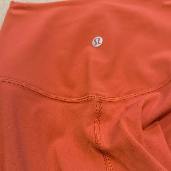 Lululemon Athletica High-Rise Leggings in Rust - Picture 3 of 3